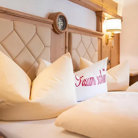 Szálloda Alpenjuwel 4 Sterne Superior 4*