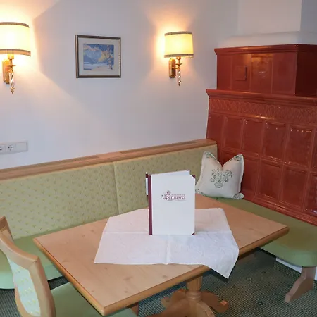 Szálloda Alpenjuwel 4 Sterne Superior 4*