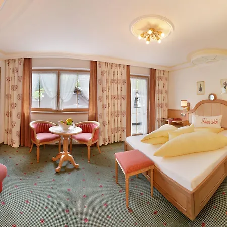 Szálloda Alpenjuwel 4 Sterne Superior