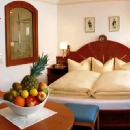 Alpenjuwel 4 Sterne Superior Szálloda Tux