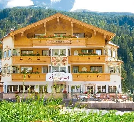 Alpenjuwel 4 Sterne Superior فندق 4*