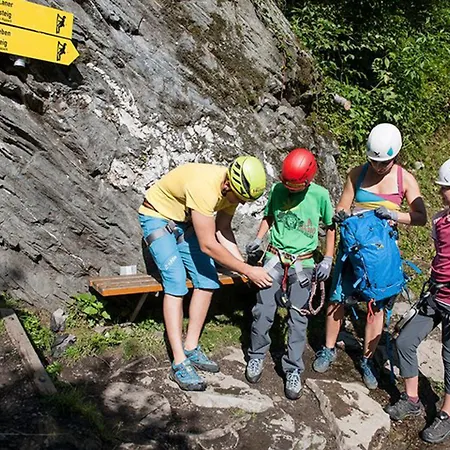 Alpenjuwel 4 Sterne Superior Tux